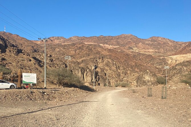 4WD Adventure in Uhud Mountain - Private Tour Energy: Why Guide Quality Changes Everything