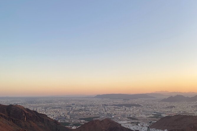 4WD Adventure in Uhud Mountain - Who This Uhud Mountain 4WD Tour Fits Best