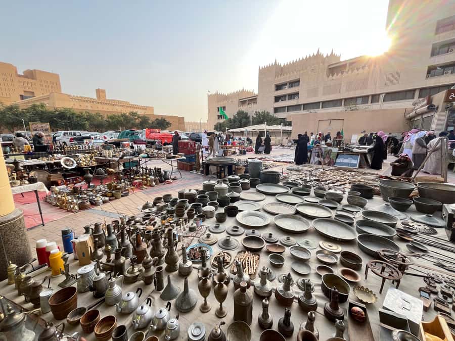 Al Masmak Fortress, Murabba Palace, and Souq Al Zal Tour - Al Masmak Fortress: The Moment Riyadh Changed