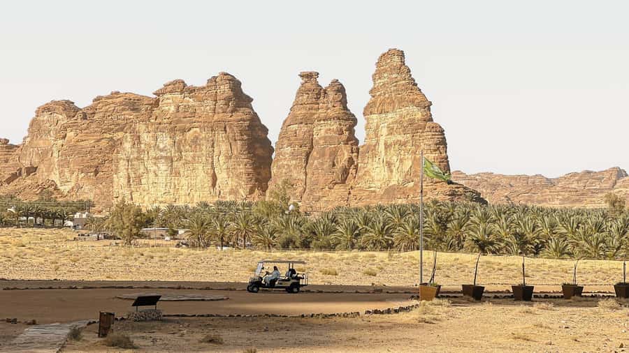 Al Ula: Dadan and Jabal Ikmah Tombs Guided Tour - Dadan on foot, where Lihyanite and Dadanite presence feels immediate