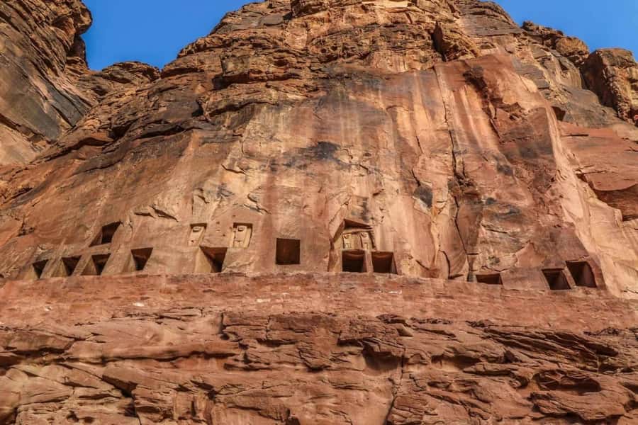 Al Ula: Dadan and Jabal Ikmah Tombs Guided Tour - Winter Park timing and the 2-hour rhythm