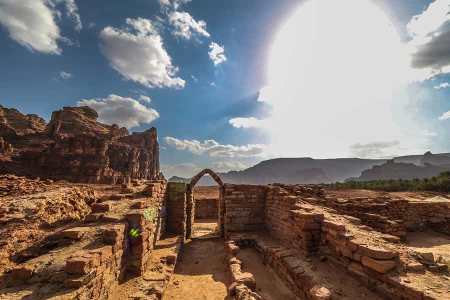 Al-Ula: Dadan & Jabal Ikmah Tour with Optional Pickup - Dadan and Jabal Ikmah in Two Hours: Why This Short Trip Works