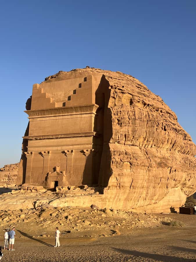 Al-Ula: Old Town, Hegra, and Elephant Rock Day Tour - Key highlights worth planning for