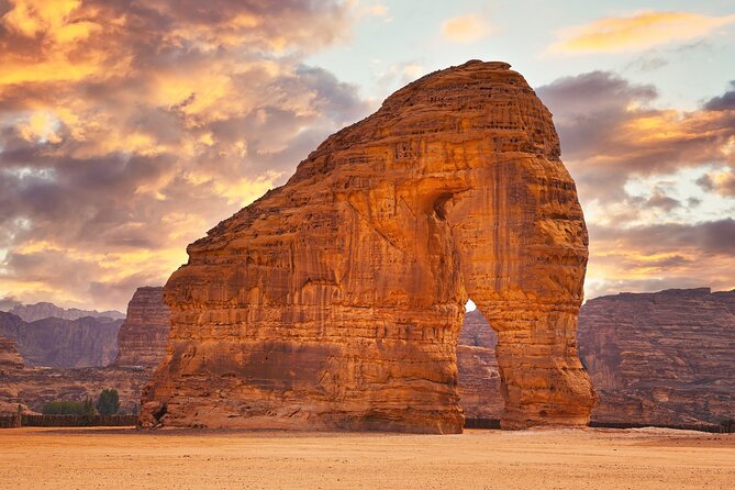 AlUla City Tour with 5 Attractions - Old Town Stop: Where the City’s Layers Start to Make Sense