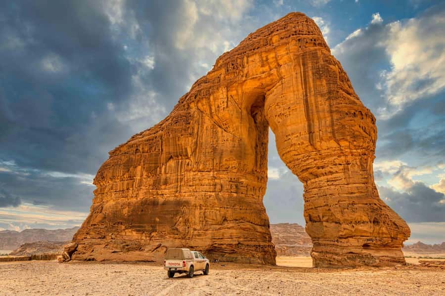 AlUla: Hegra, Dadan and Ikmah Highlights Tour - Jabal Ikmah: the open-air inscription library across AlUla Valley