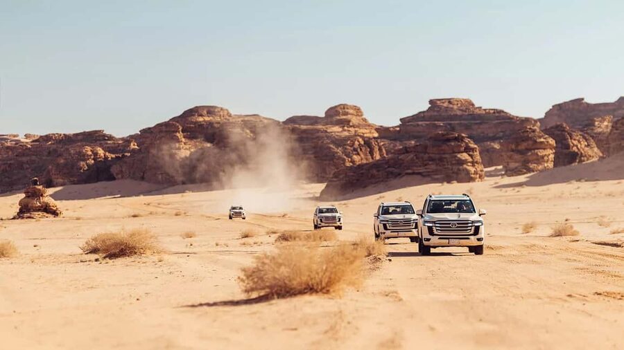 AlUla: Sharaan Nature Reserve - Meet at Pangaea Adventure Club and ride the 4x4 into the mountains