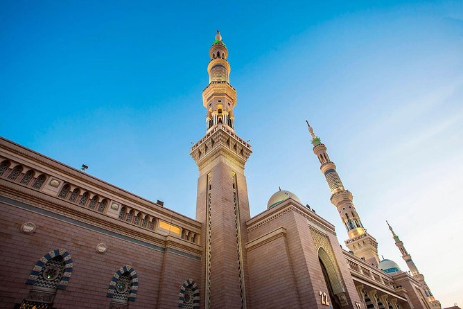 City Sightseeing Al Madinah Hop-On Hop-Off Bus Tour - Route walkthrough: from Al Masjid an Nabawi to Quba Square