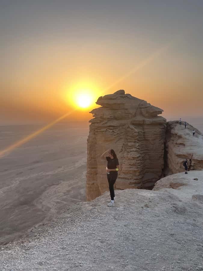 Edge of The World Riyadh,Camel Ride ,Bat Cave Visit & Dinner - Who Should Book This Tour (and Who Should Skip It)