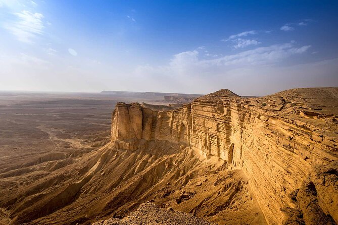Edge of the World Tour - Riyadh to the desert edge: the drive that sets the mood