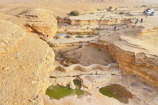 Edge of the World Tour from Riyadh Private 4x4 Car Pick up - Who should book this Edge of the World outing, and who should rethink it