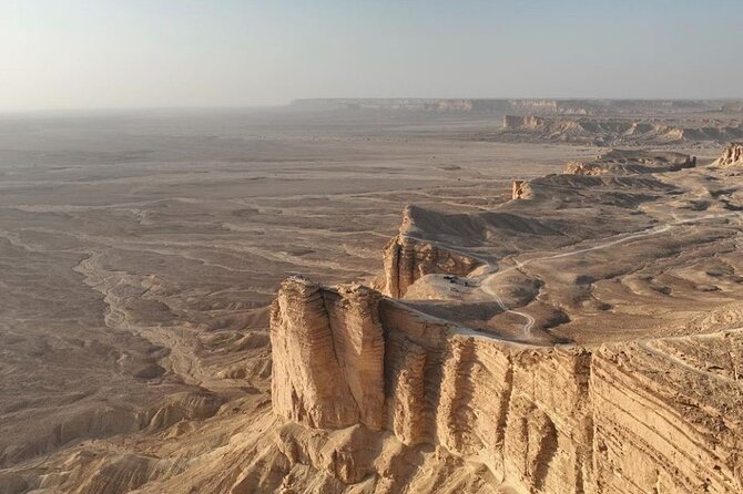 Edge Of The World Trip - Dinner in the desert or a traditional restaurant, and what to expect from the food setup