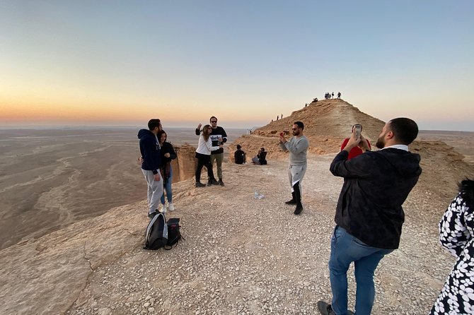 Edge of the World with 4x4 vehicles, sunset Dinner and stargazing - Guides, drivers, and that friendly competence you want on a remote outing