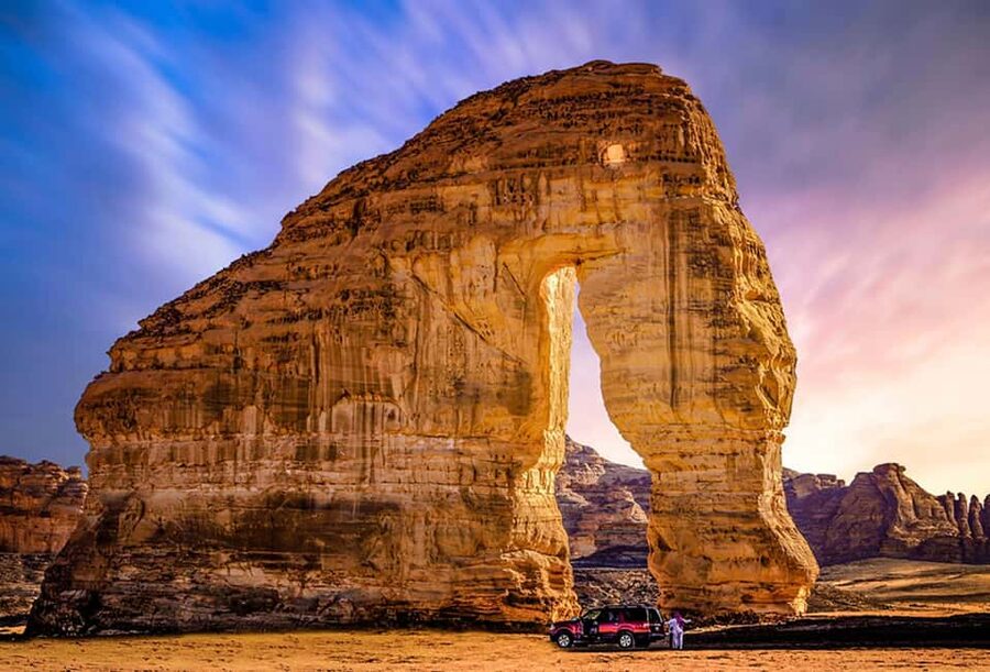 From AlUla: Hegra, Dadan and Ikmah Highlights Tours - AlUla Old Town: mud-brick alleys, 14 gates, and a 45-metre fort