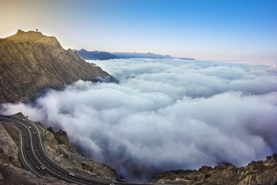 From Jeddah: Taif Exploration Tour with Lunch - First Stop: Downtown Departure and the Drive Toward Al Hada