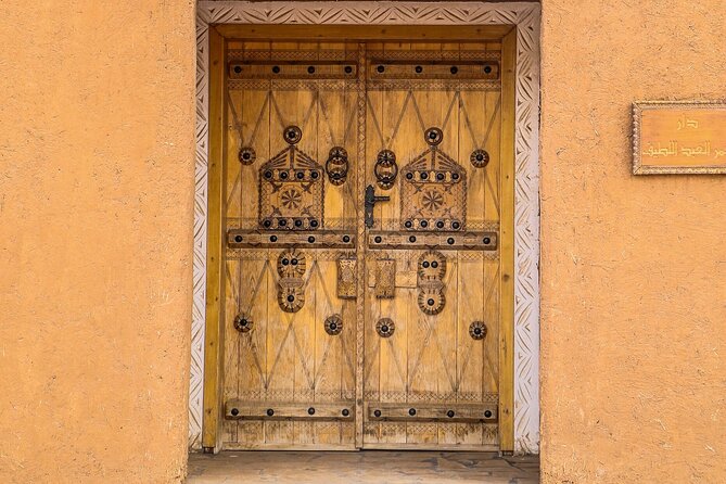 Full-Day Ushayger Tour with Lunch from Riyadh - Ushaiqer Heritage Village Walk: Najdi Houses, Mosques, and Old Alleys