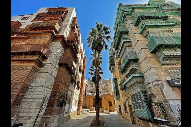 Guided Tour in Jeddah by local woman - Key things you will notice on this tour