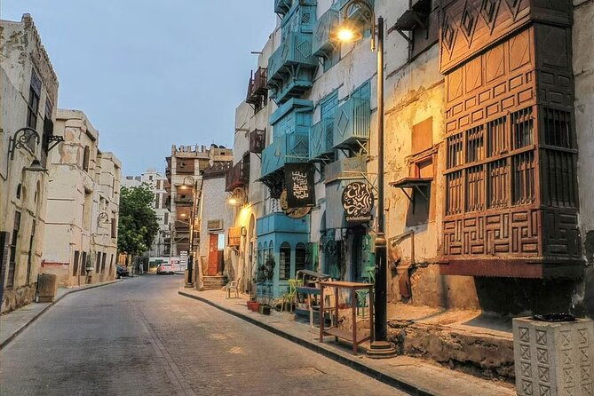 Guided Tour in Jeddah by local woman - Pace, safety, and that important sense of being “oriented”
