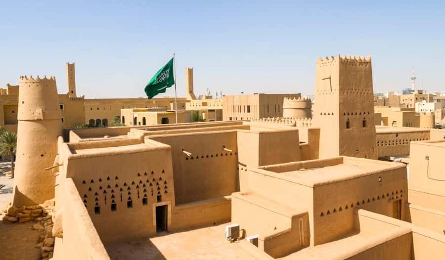 Half Day in Riyadh, Almasmak, National Museum, Kingdom Tower - Al-Masmak Fortress: the story starts with Riyadh’s older walls