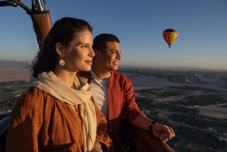 Hegra Al Ula: Sunrise Hot Air Balloon Flight - Why Sunrise Over Hegra Feels Like a Different Kind of Sightseeing