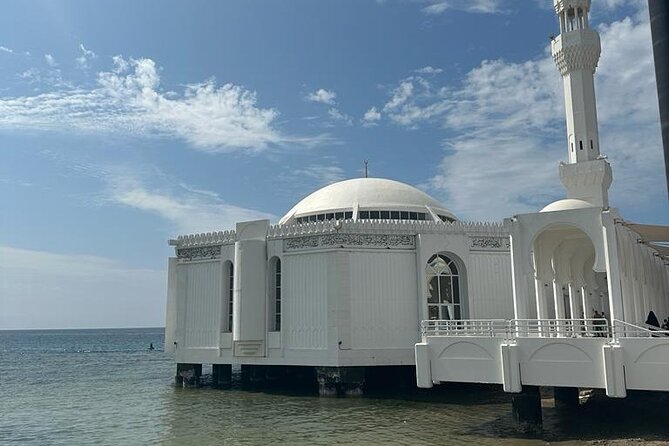 Historic District Tour in Jeddah by a Local Guide - The Route in Real Life: What to Expect at Every Stop