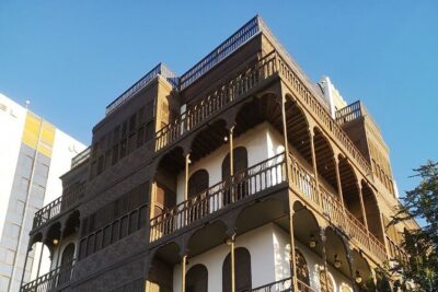 Historic District Tour in Jeddah by a Local Guide
