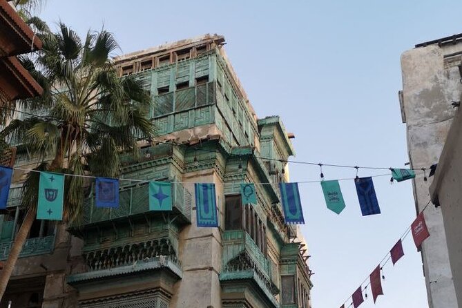 Historic District Tour in Jeddah by a Local Guide - Should You Book This Historic District Tour?