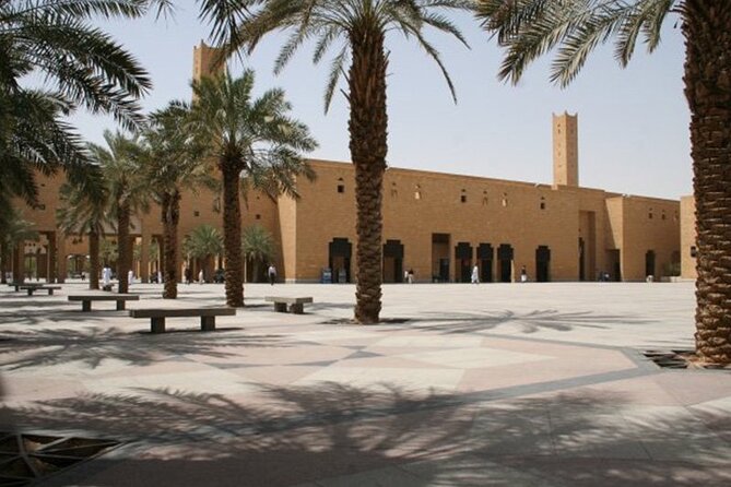 Historical Riyadh Self-Guided Audio Walking Tour - Getting set up: offline downloads, phone use, and a simple checklist