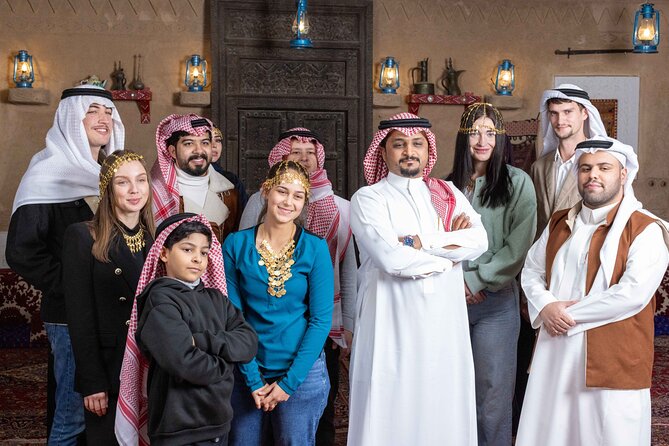 Interactive Saudi Cuisine and Cultural Experience - Smoked water technique and Arabic coffee steps, plus the why