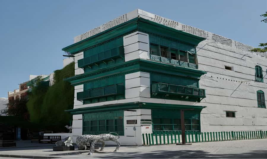 Jeddah: Al-Balad Old Town Historical City Guided Tour - Al Balad in One Afternoon: What You Really Get