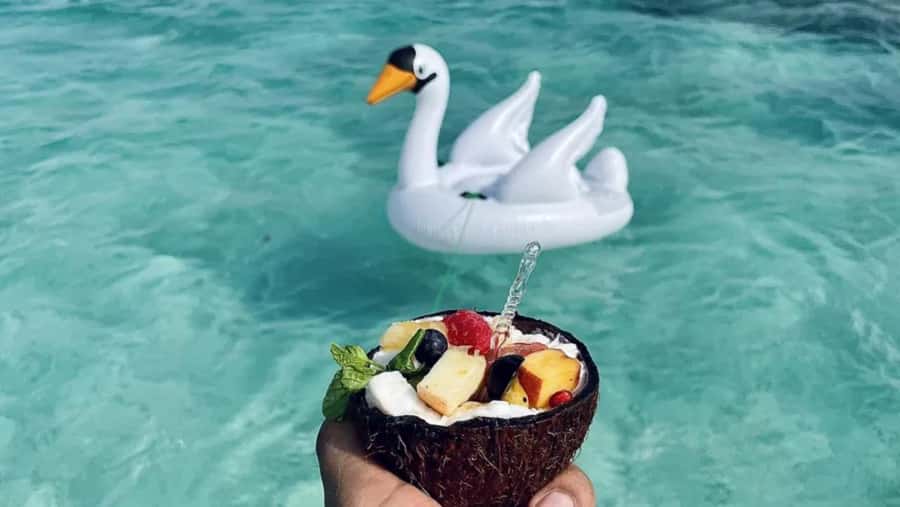 Jeddah: Bayadah Island Boat Trip with Snorkeling Option - Key things to know before you go