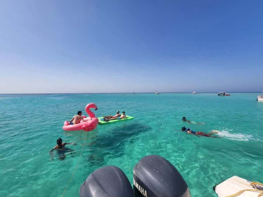 Jeddah: Bayadah Island Boat Trip with Snorkeling Option - Getting to the marina and starting on time (مرسى البحر to Red Sea Marina)
