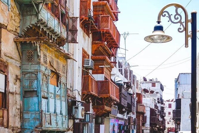 Jeddah Heritage Tour Unveiling History and Culture - Optional museum time and short English explanations