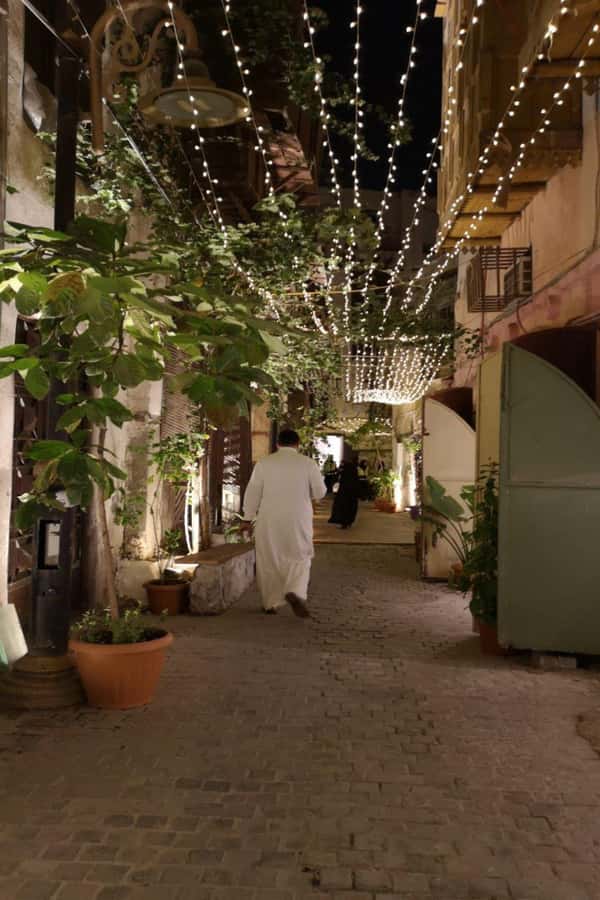 Jeddah: Historic District Tour by a Local licensed Guide - Nassif House Museum: Coral-Stone Homes You Can Understand