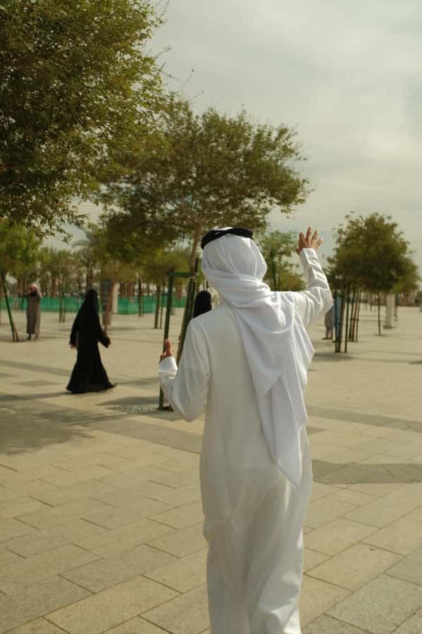 Madinah Culture & History Tour – Led by Local Guide - Getting picked up, staying comfortable, and understanding the pace