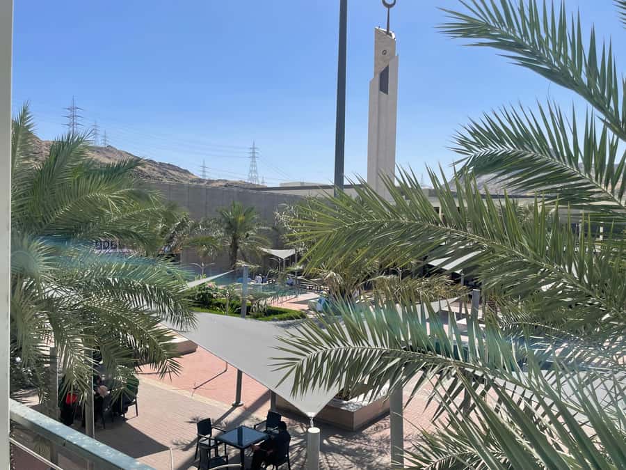 Makkah: Jabal Al-Nour, Cave Hira, and Mount Arafat Tour - Makkah Museum and the Hira Cultural Museum: making artifacts do the heavy lifting
