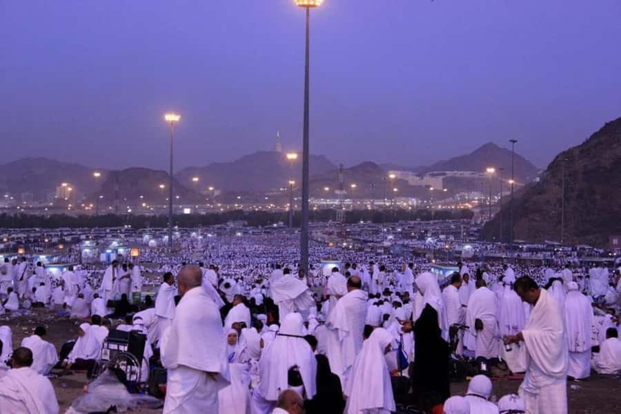 Mecca: Holy Sites Private Tour - Muzdalifah: The Atmosphere and Why It Matters