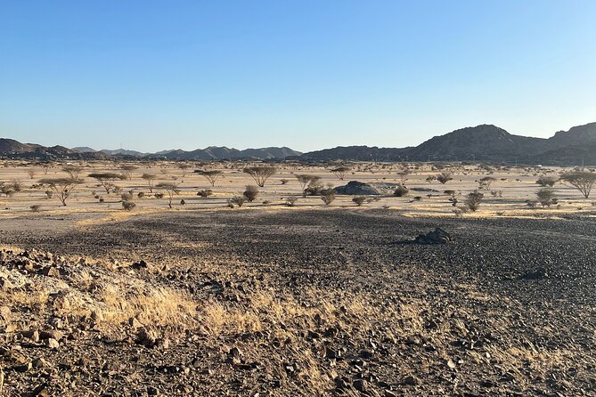 Moon Mountain Hike from Jeddah City - Getting There From Jeddah: Asfan Road to a Village, Then a 4x4