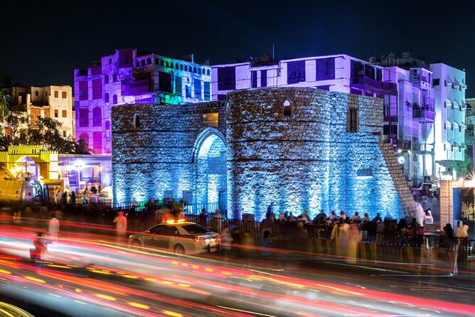 Private Tour in Historical Jeddah (ALBALAD) إكتشف جدة التاريخيه - Al-Balad architecture, cultural sites, and what to notice on the way