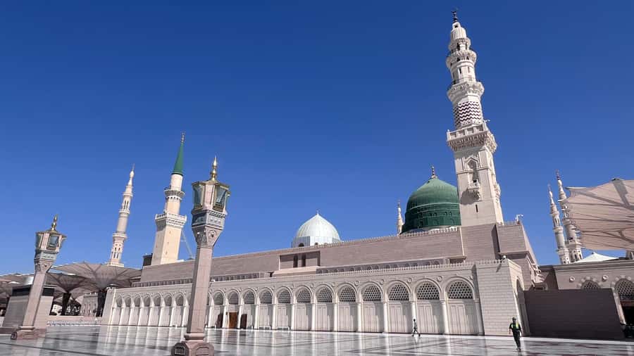 Prophet’s Mosque Walking Tour with Historic Hejaz Railway - A tight 3-hour route that connects the mosque and the Hejaz Railway