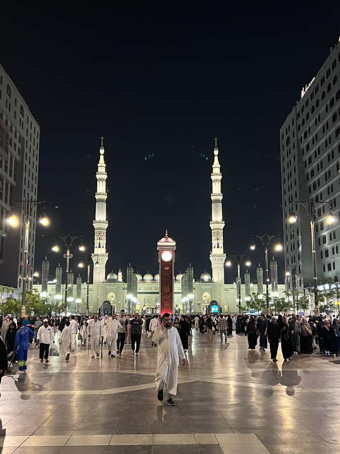 Prophet’s Mosque Walking Tour with Historic Hejaz Railway - Pickup in Medina: how to make the start easy