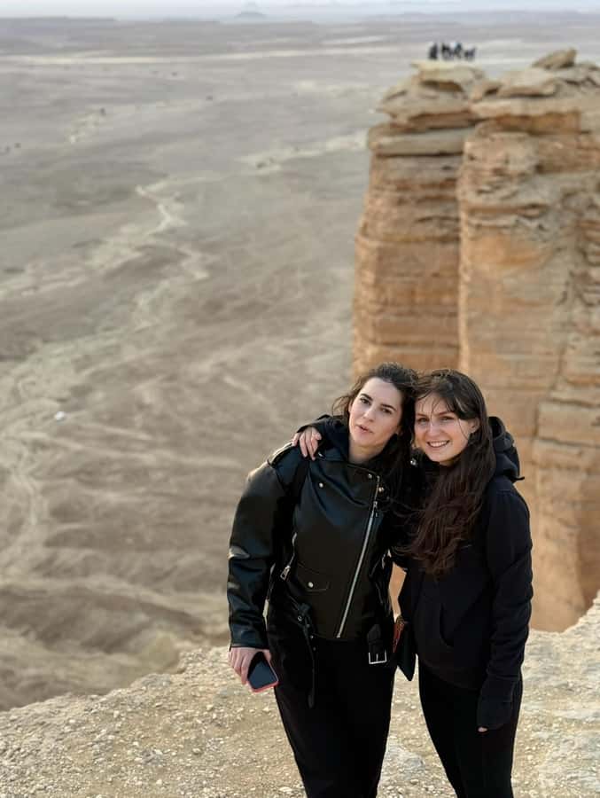 Riyadh: Edge Of The World, camels &Stargazing with 4x4 - Who this tour suits best (and who should think twice)