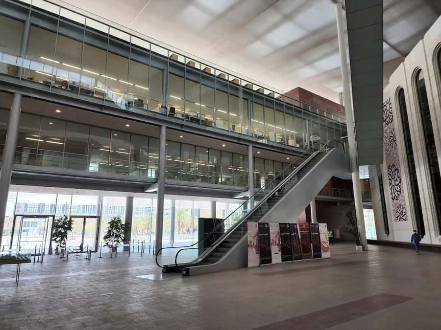 Riyadh: King Fahad National Library Guided Tour - Key things to know before you go