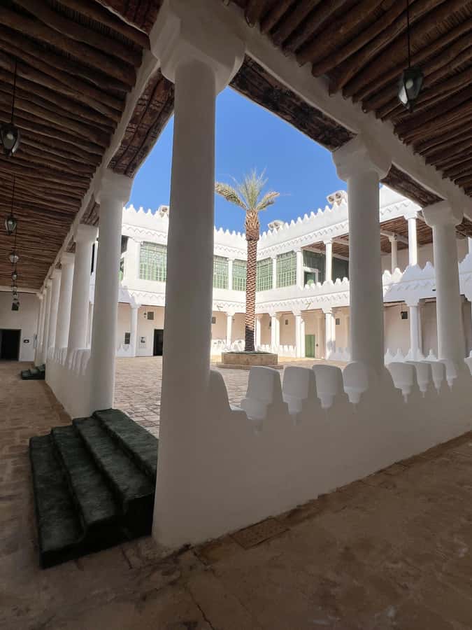 Riyadh: Masmak Fort, Souq AlZal, and Murabba Palace Tour - National Museum and Al Bujairi Heritage Park Views: Artifacts Plus a Big Picture Look