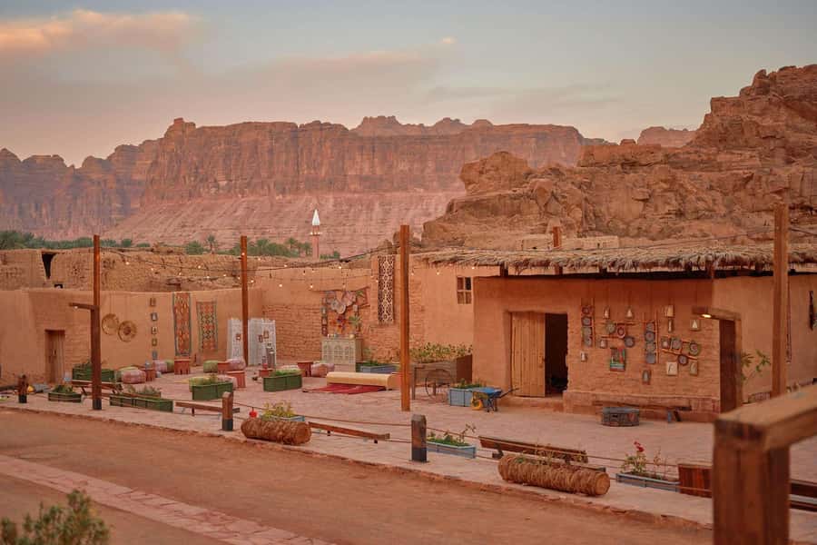 Tour AlUla's Old Town - Old Market Street, settlers, and pilgrim life you can actually picture