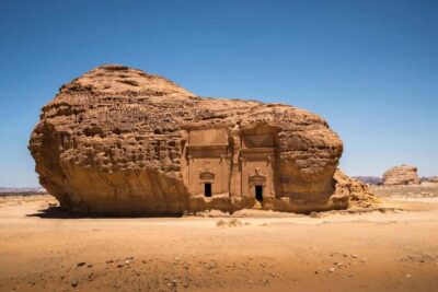 Visiting The Incredible Heritage Site Hegra in AlUla